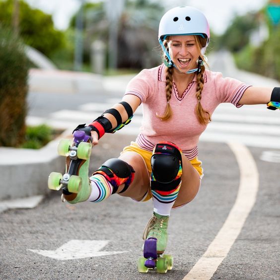 Casca de skate personalizata